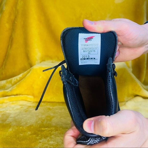 Red Wing Boots
Leather boots 2213 - Picture 4 of 5